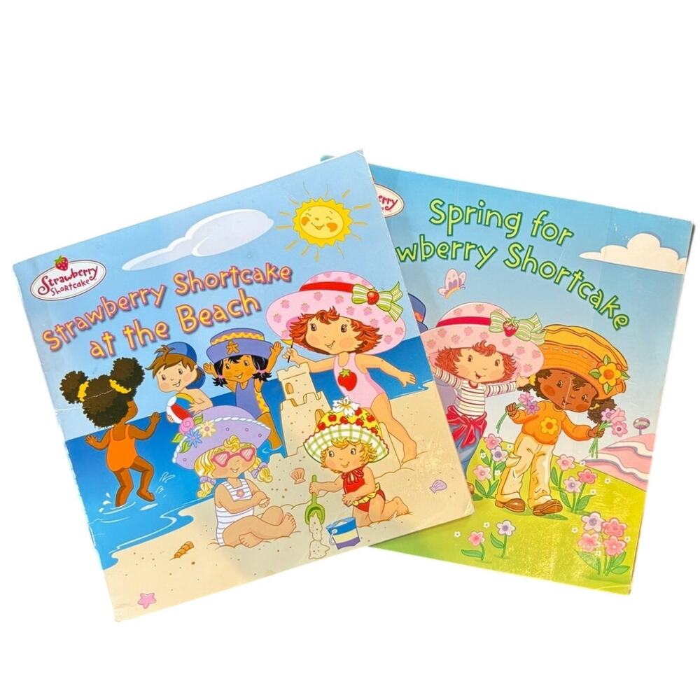 Vintage 2003 Strawberry Shortcake Goes to School Book by Emily Sollinger, PB